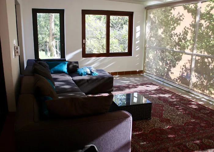 Three Pines Cottage On Stark Conde
